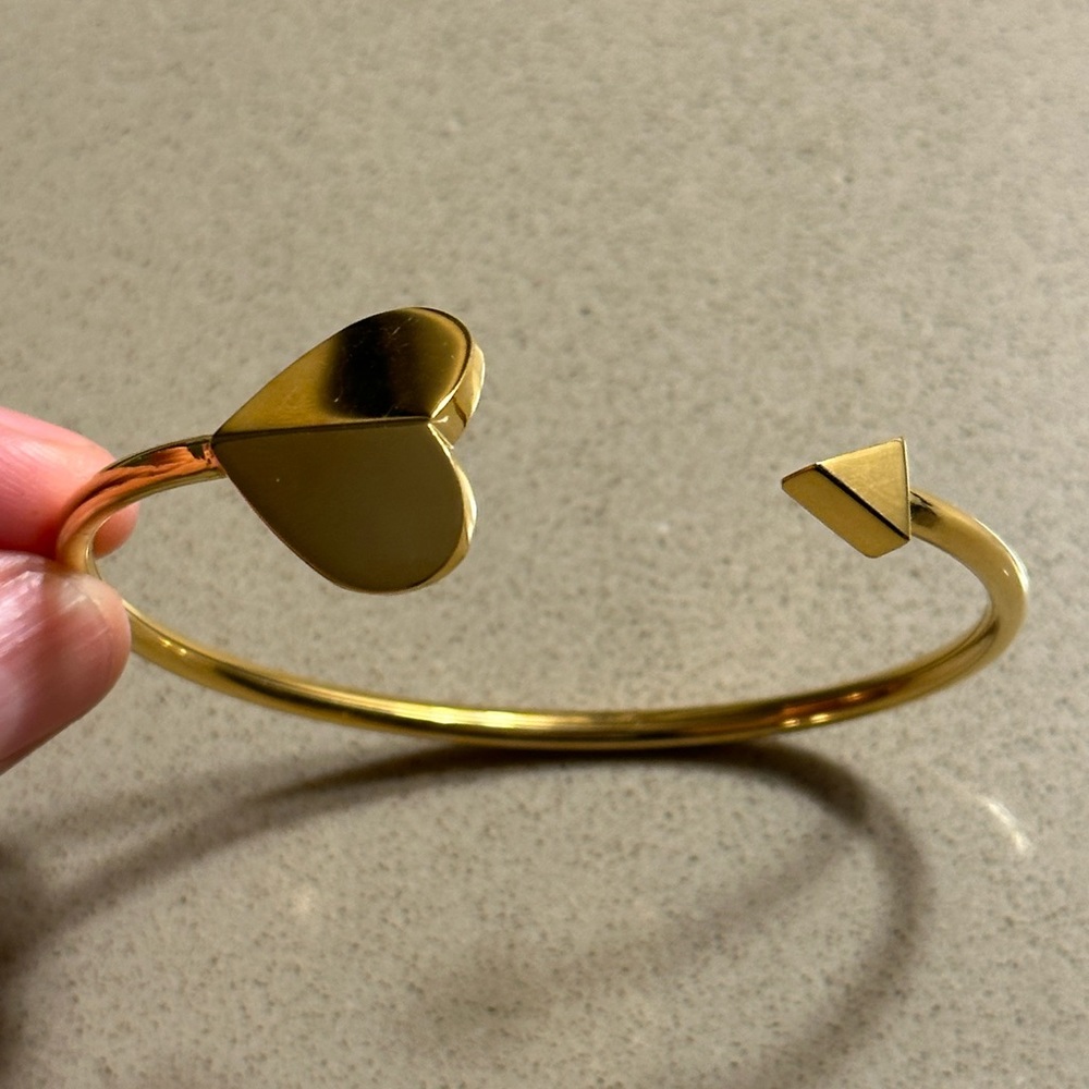 NWOT KATE SPADE ♠️ NEW YORK Gold Tone Arrow Cuff Bracelet - Picture 3 of 6